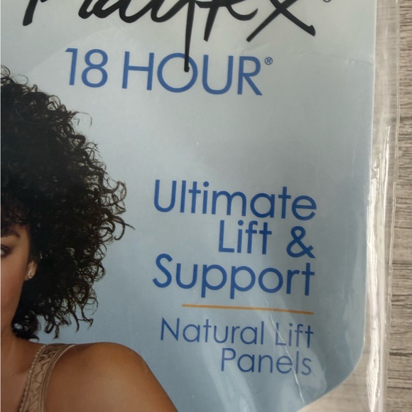 Playtex White 4745 18 Hour Ultimate Lift and Support Wireless Bra 36C - Picture 4 of 10